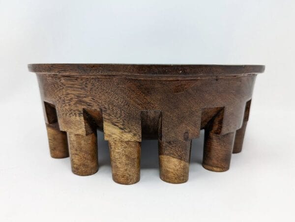 Samoan Tanoa Side View